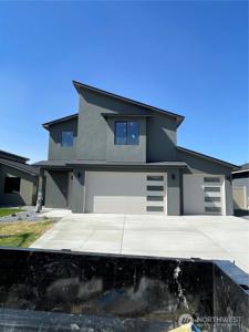 1007 9th NE