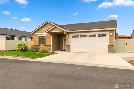 204 Pershing