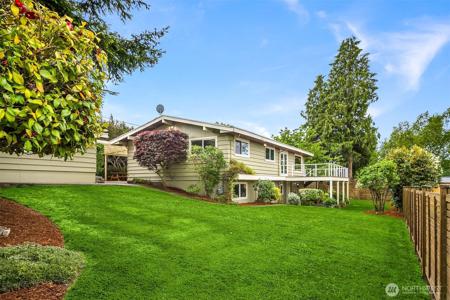731 Sommerseth NE