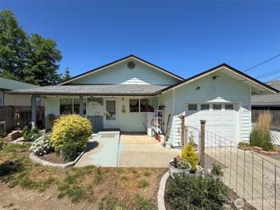 1029 Fountain