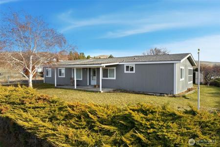 401 CLEMANS VIEW