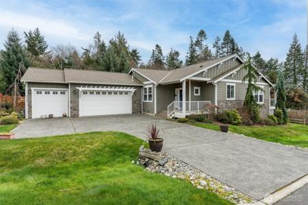 3317 Beachwood