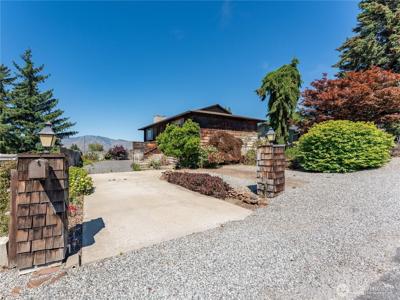 604 Larch