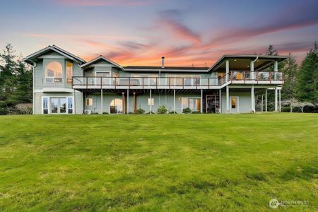 275404 Highway 101