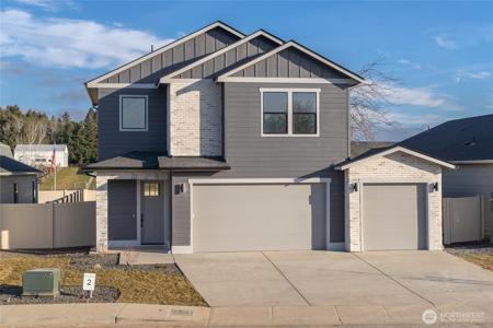585 Perry