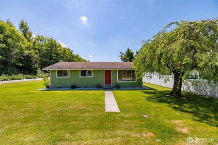 23696 Lake