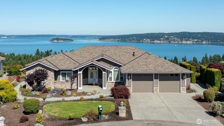 1043 Wyndham