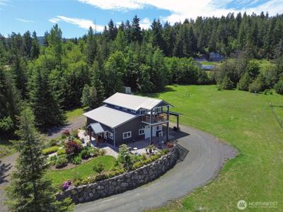 1068 Happy Valley Road