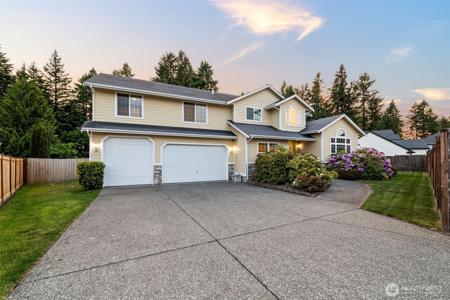 2616 171st E