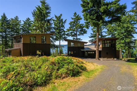 405 Thatcher Pass