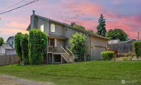 3304 202nd SW