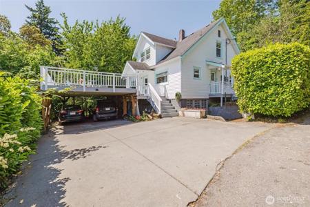 210 Hartford