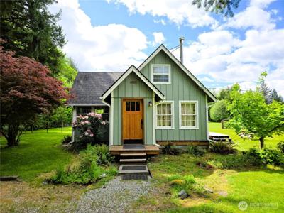 7686 Ranger Station