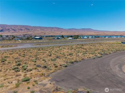 453 Airport SW