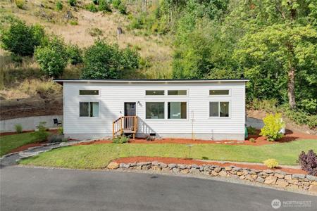38118 Sunset Falls
