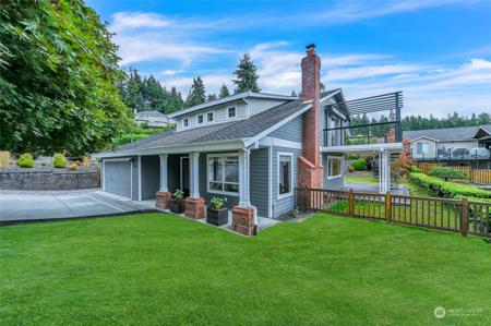 3028 197th SE