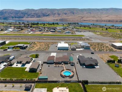 410 Airport SW
