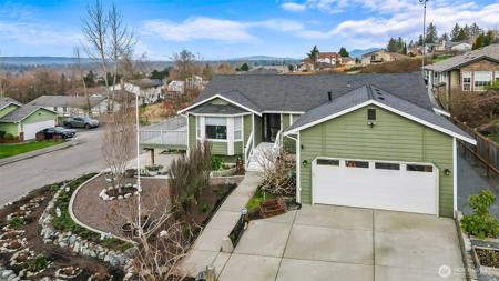6811 54th NE