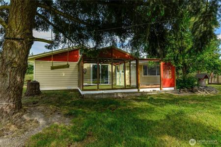 4109 Reddick