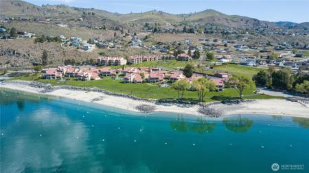 100 Lake Chelan Shores