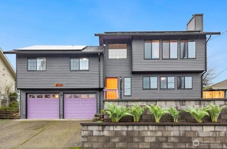 8832 14th SW