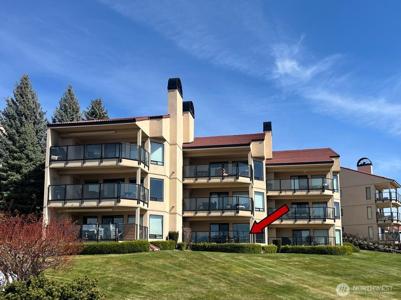 100 Lake Chelan Shores