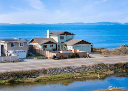 2597 West Beach