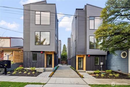 4111 25th SW