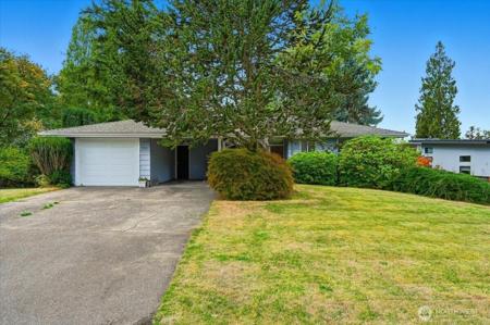 5501 106th NE