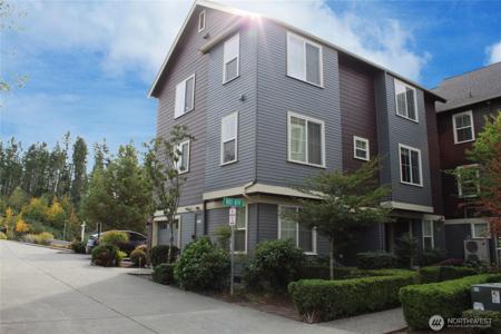 807 5th NE