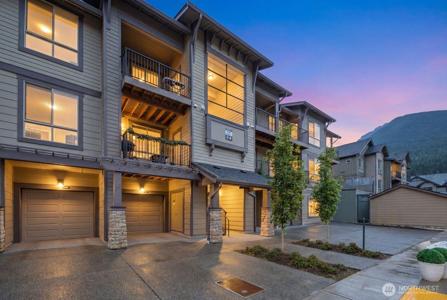 1237 Meander SE