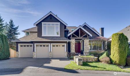 1915 205th NE