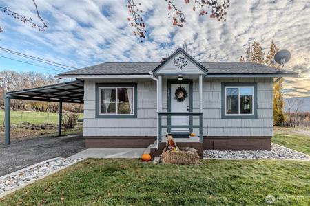 260 37th NW
