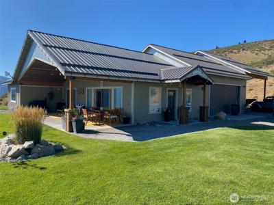 1205 Santana