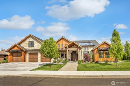 1502 Ironwood