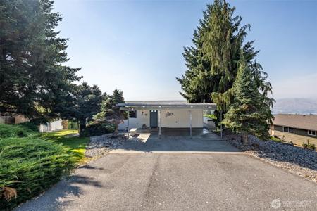 1810 9th NE