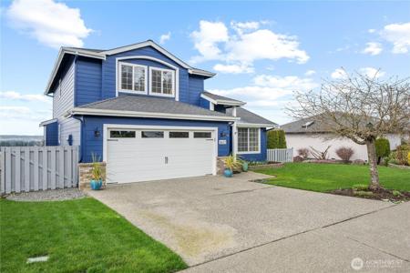 8612 76th NE