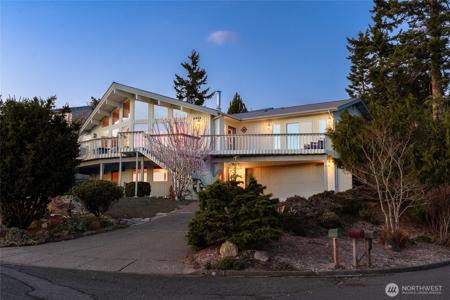 4402 Bryce