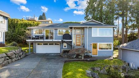 712 Alder