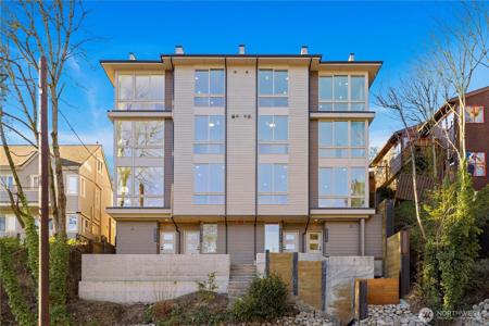3819 B Fremont N