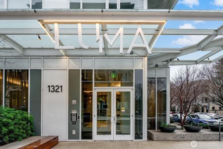 1321 Seneca