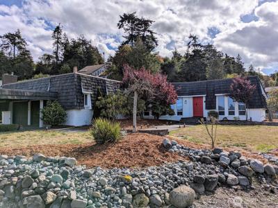 72 Sea View