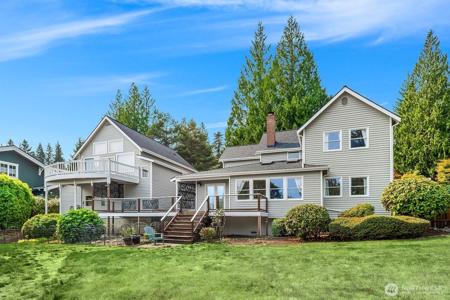 1718 292nd NE