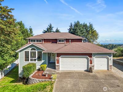 403 207th E