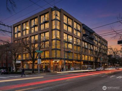 530 Broadway E