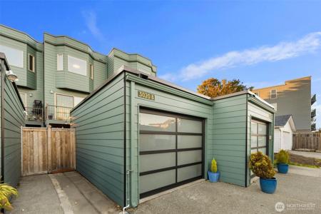 3020 64th SW