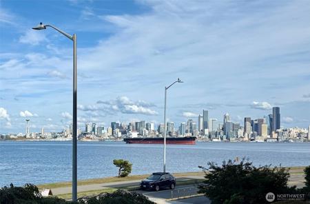 1140 Alki SW