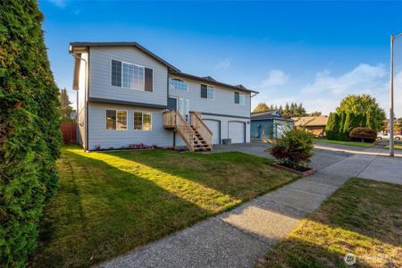 13820 51st NE