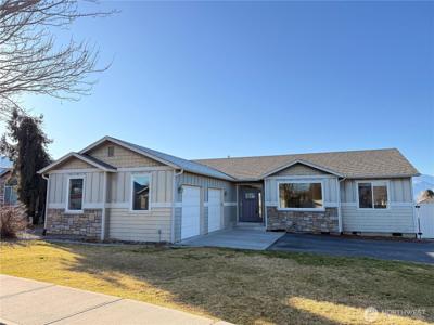 1363 Boulder Loop