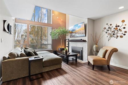 7250 Old Redmond